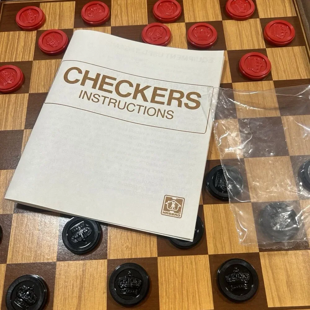 Vintage 1979 Hasbro CHECKERS Board Game #2000 Complete w/ Simulated Wood Board